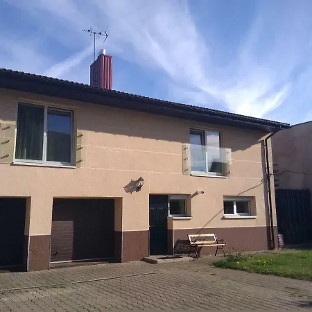 Holiday home Kotedzas Melnrageje *